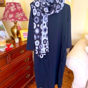 MADE IN ITALY BLACK brand knit long dress NWT Never worn  3/4 sleeves Detailed.